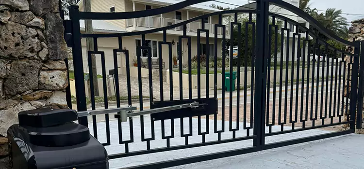Swing Gate Opener with Keypad Winthrop