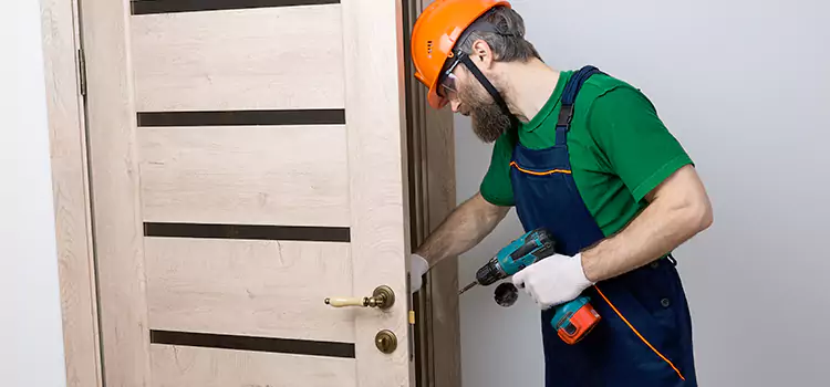 Replace Internal Door Handle with Lock Winthrop